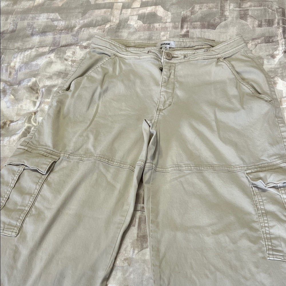 UNIONBAY Light Tan Cargo Pants